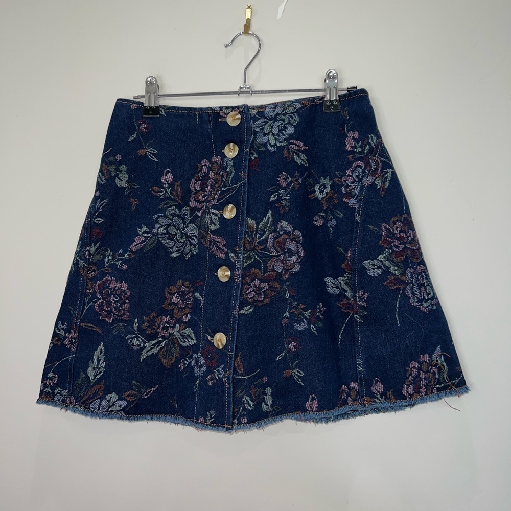 NWT Urban Outfitters Floral Denim Mini Skirt - Picture 3 of 7